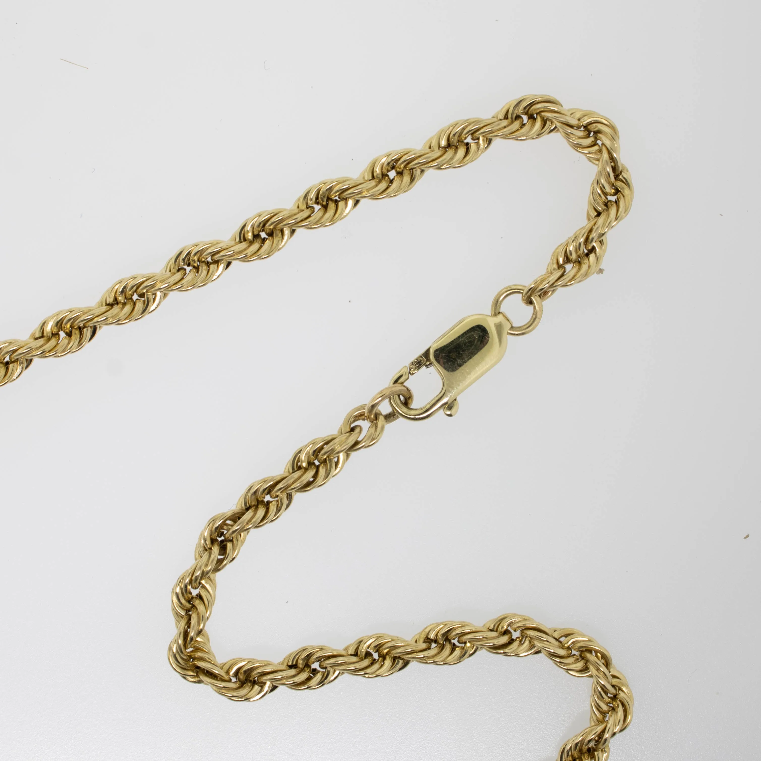 14K Yellow Gold 19" Hollow Rope Chain 4mm Wide 7.5 dwt (Estate Jewelry)