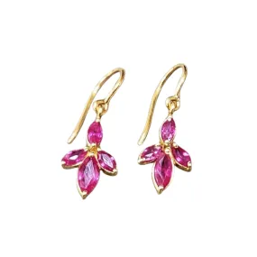 18k Flower Gold Ruby Earrings Beautiful