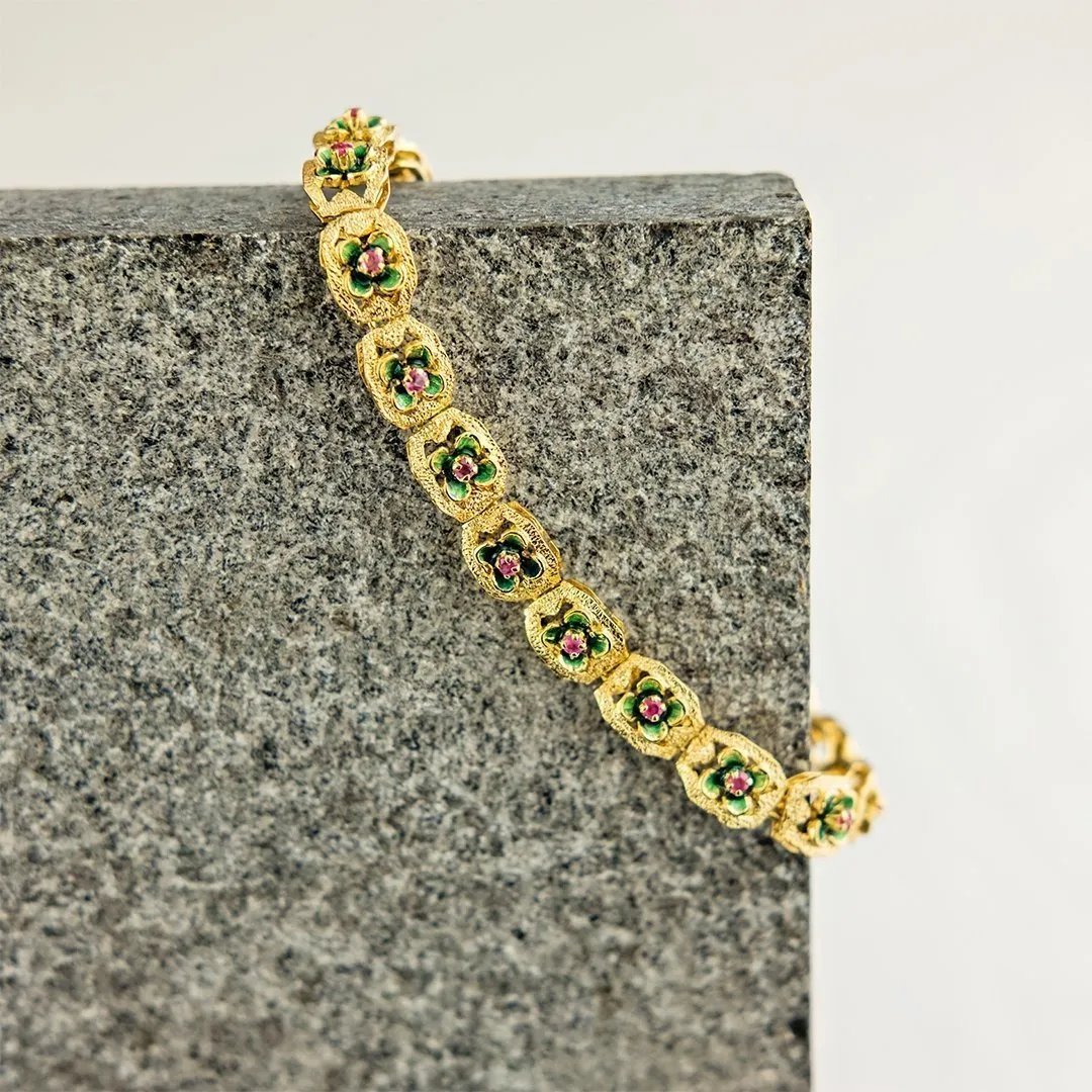 18k Yellow Gold Ruby Flower Bracelet 7.5 mm 2 Ctw