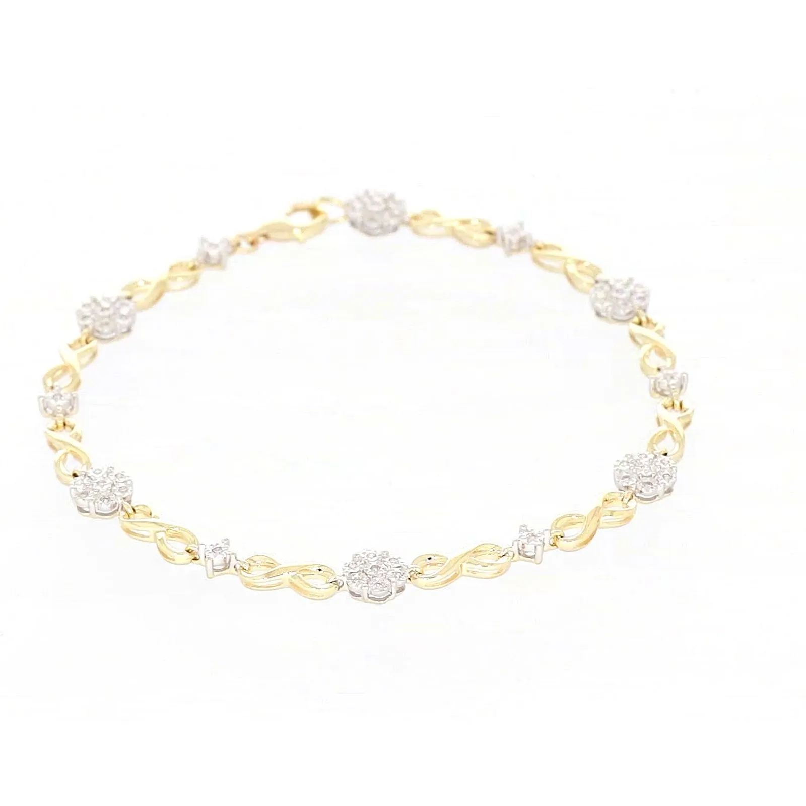 9ct Yellow Gold Round Brilliant Cut 0.15 Carat tw of Diamonds Bracelet