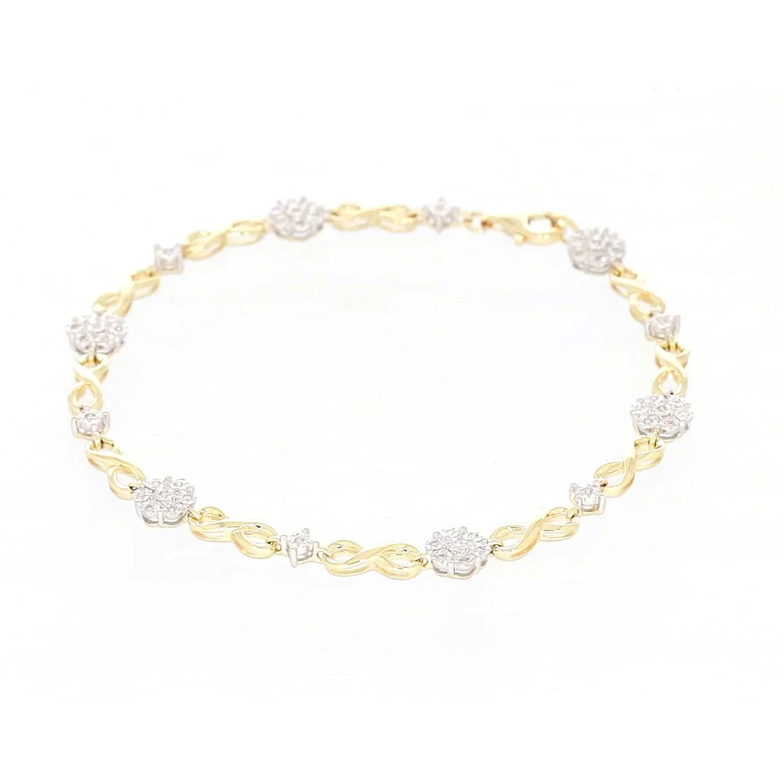 9ct Yellow Gold Round Brilliant Cut 0.15 Carat tw of Diamonds Bracelet