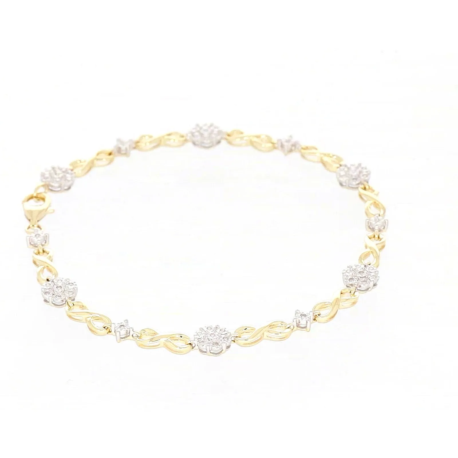 9ct Yellow Gold Round Brilliant Cut 0.15 Carat tw of Diamonds Bracelet