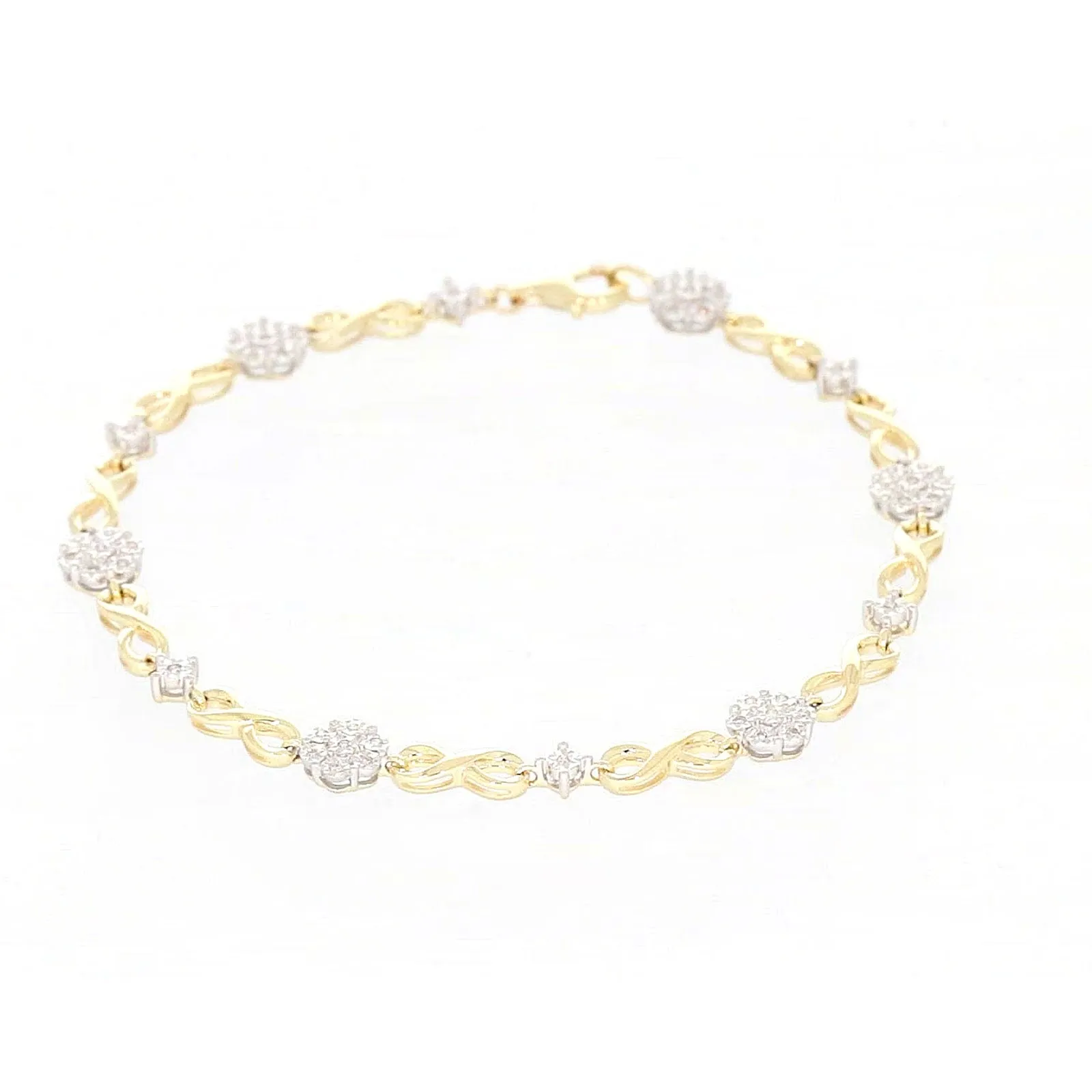 9ct Yellow Gold Round Brilliant Cut 0.15 Carat tw of Diamonds Bracelet