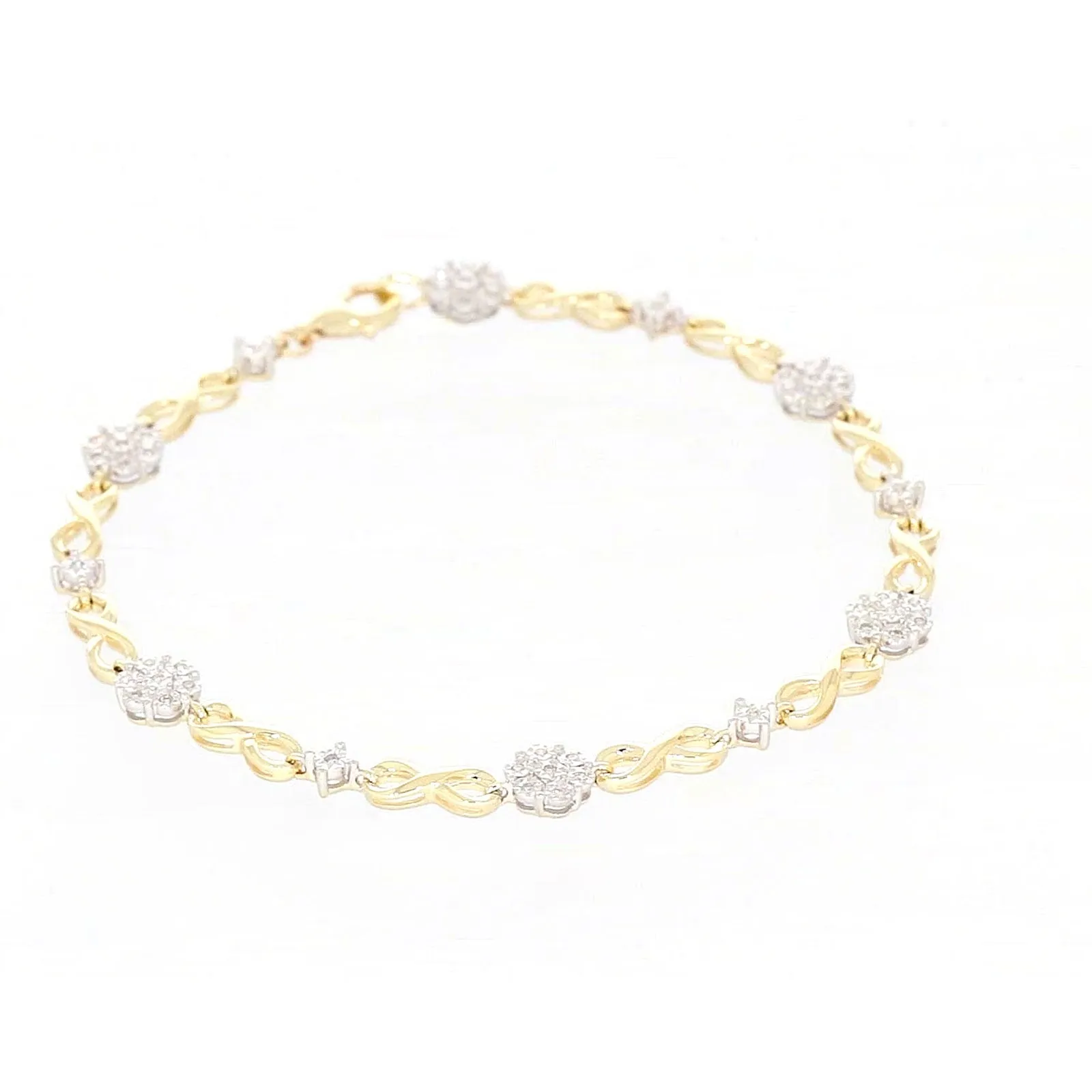 9ct Yellow Gold Round Brilliant Cut 0.15 Carat tw of Diamonds Bracelet