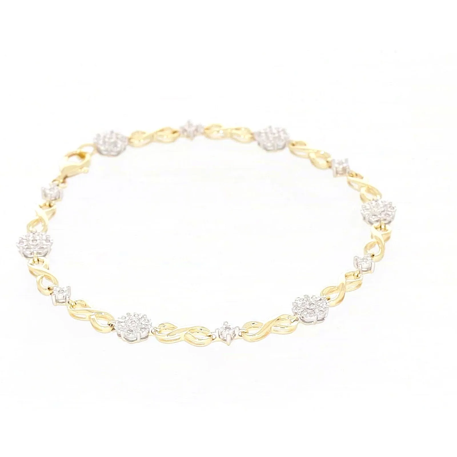 9ct Yellow Gold Round Brilliant Cut 0.15 Carat tw of Diamonds Bracelet