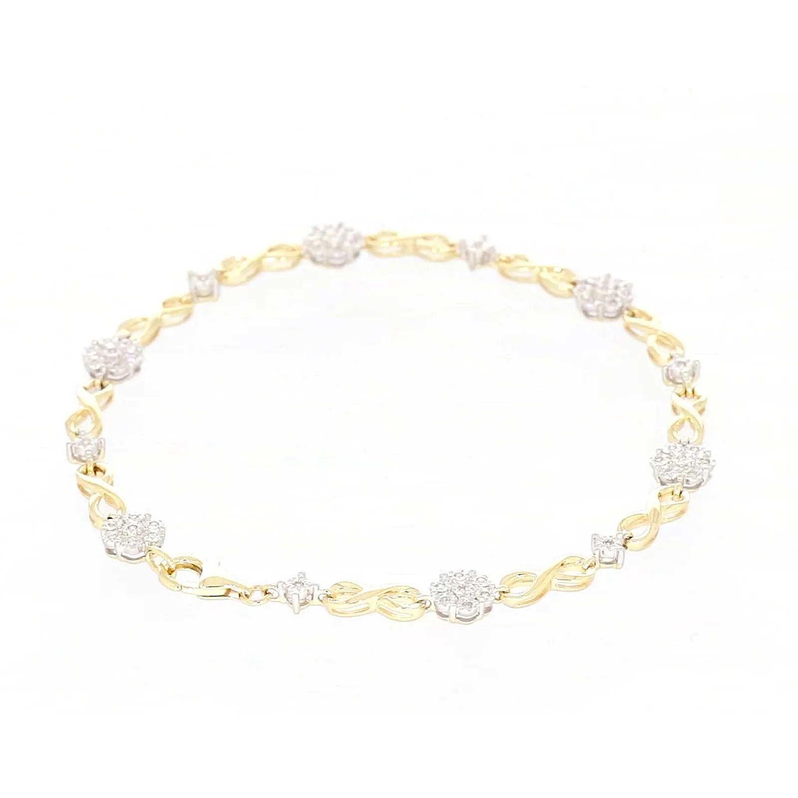 9ct Yellow Gold Round Brilliant Cut 0.15 Carat tw of Diamonds Bracelet