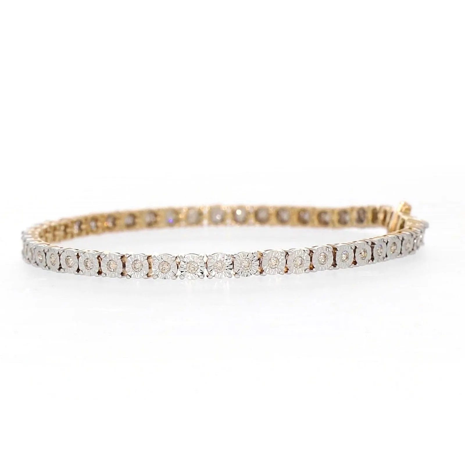 9ct Yellow Gold Round Brilliant Cut with 1 CARAT tw of Diamonds Tennis Bracelet