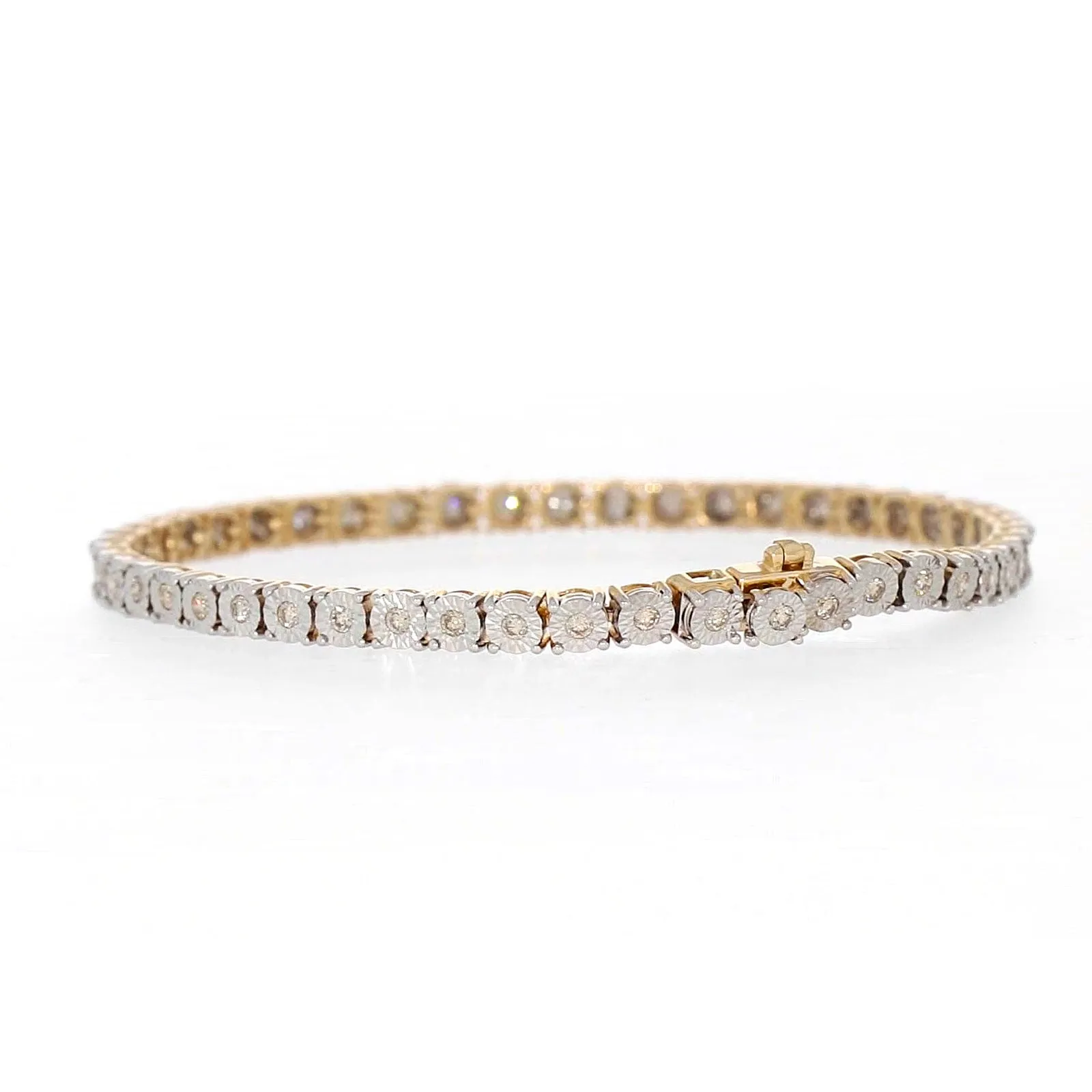 9ct Yellow Gold Round Brilliant Cut with 1 CARAT tw of Diamonds Tennis Bracelet