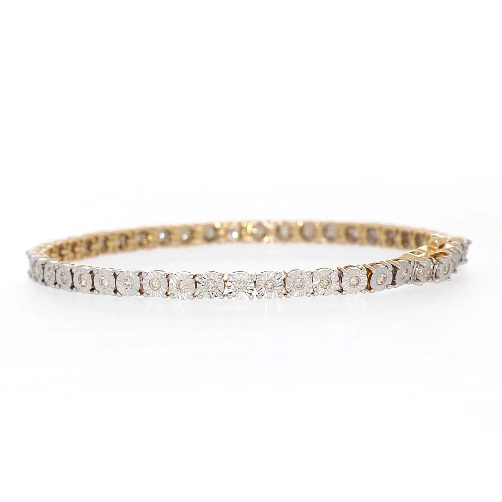 9ct Yellow Gold Round Brilliant Cut with 1 CARAT tw of Diamonds Tennis Bracelet