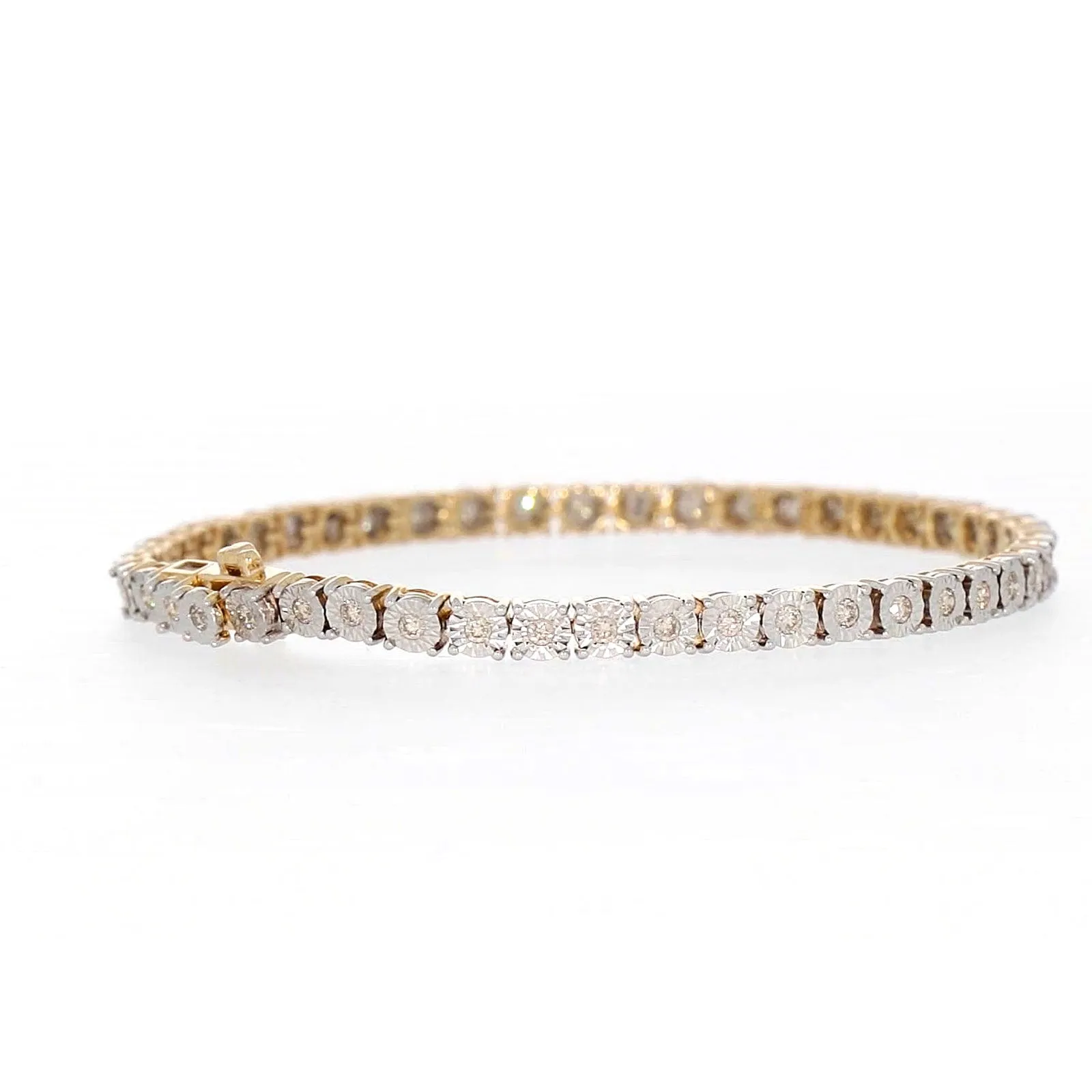 9ct Yellow Gold Round Brilliant Cut with 1 CARAT tw of Diamonds Tennis Bracelet