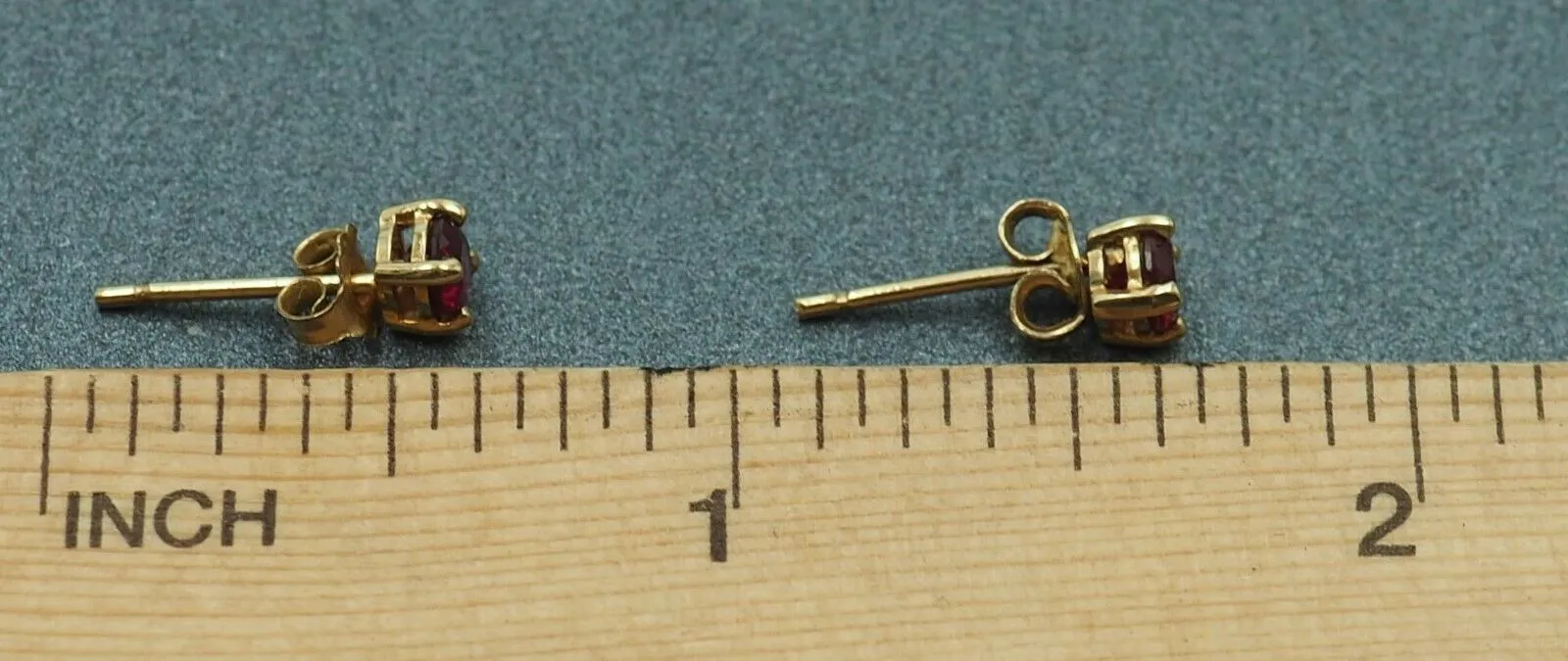 9ct Yellow Gold Ruby Stud Earrings