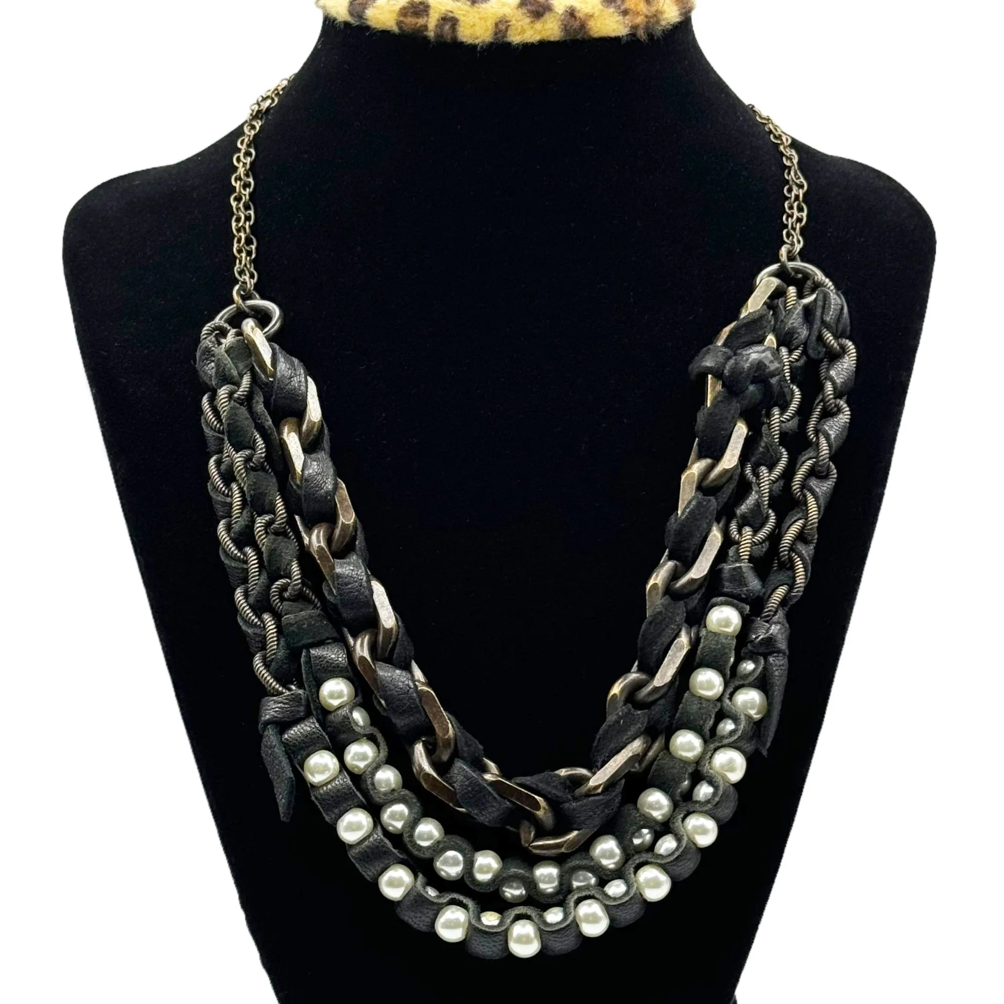 ANNIE COSTELLO BROWN Faux Pearl & Leather Double Layer Necklace