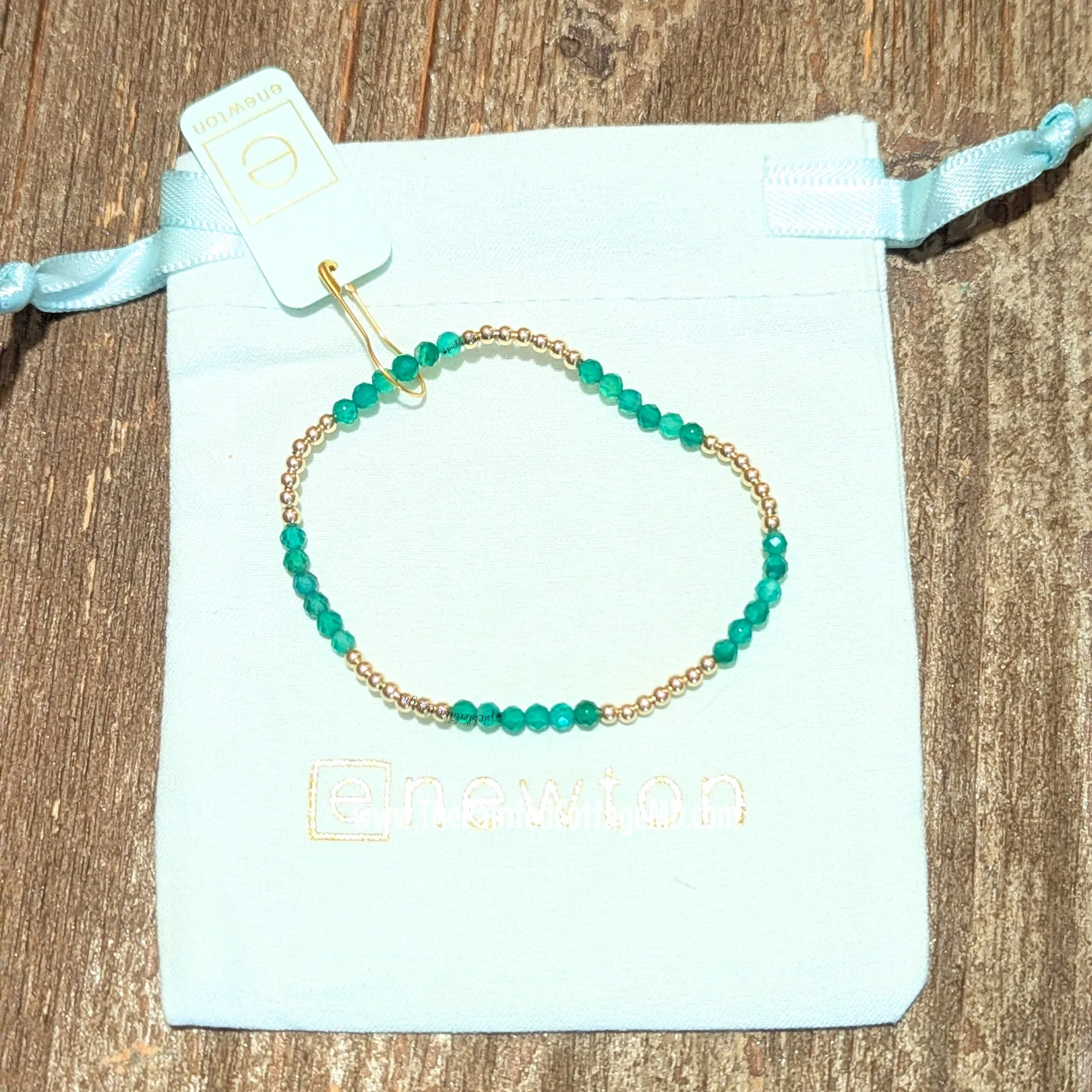 Blissful Pattern 2.5mm Bracelet - Green Onyx