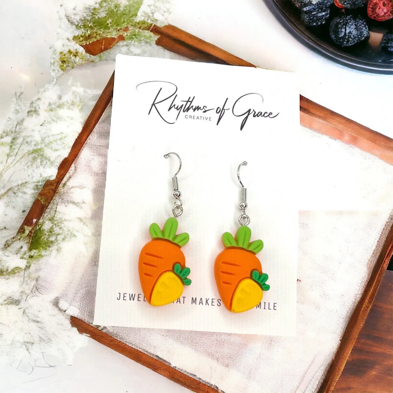 Carrot Earrings - Bunny Earrings, Happy Easter, Easter Bunny, Easter Earrings, Easter Egg, Easter Accessories, Easter Basket, Food Earrings