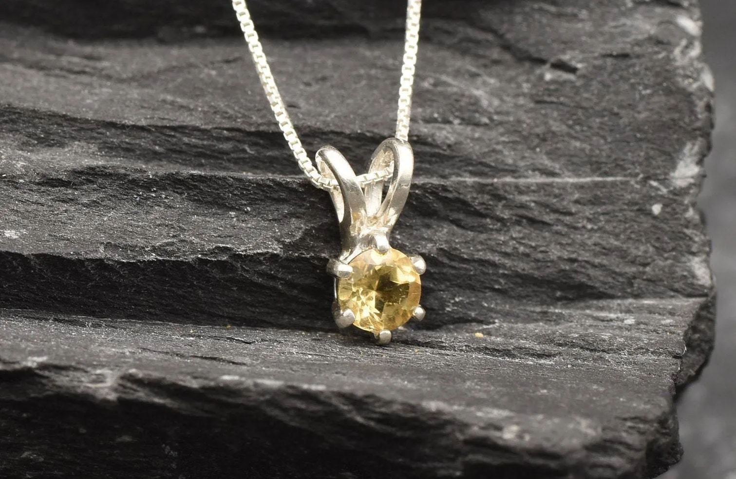 Citrine Pendant - Minimalist Yellow Necklace - November Birthstone Necklace