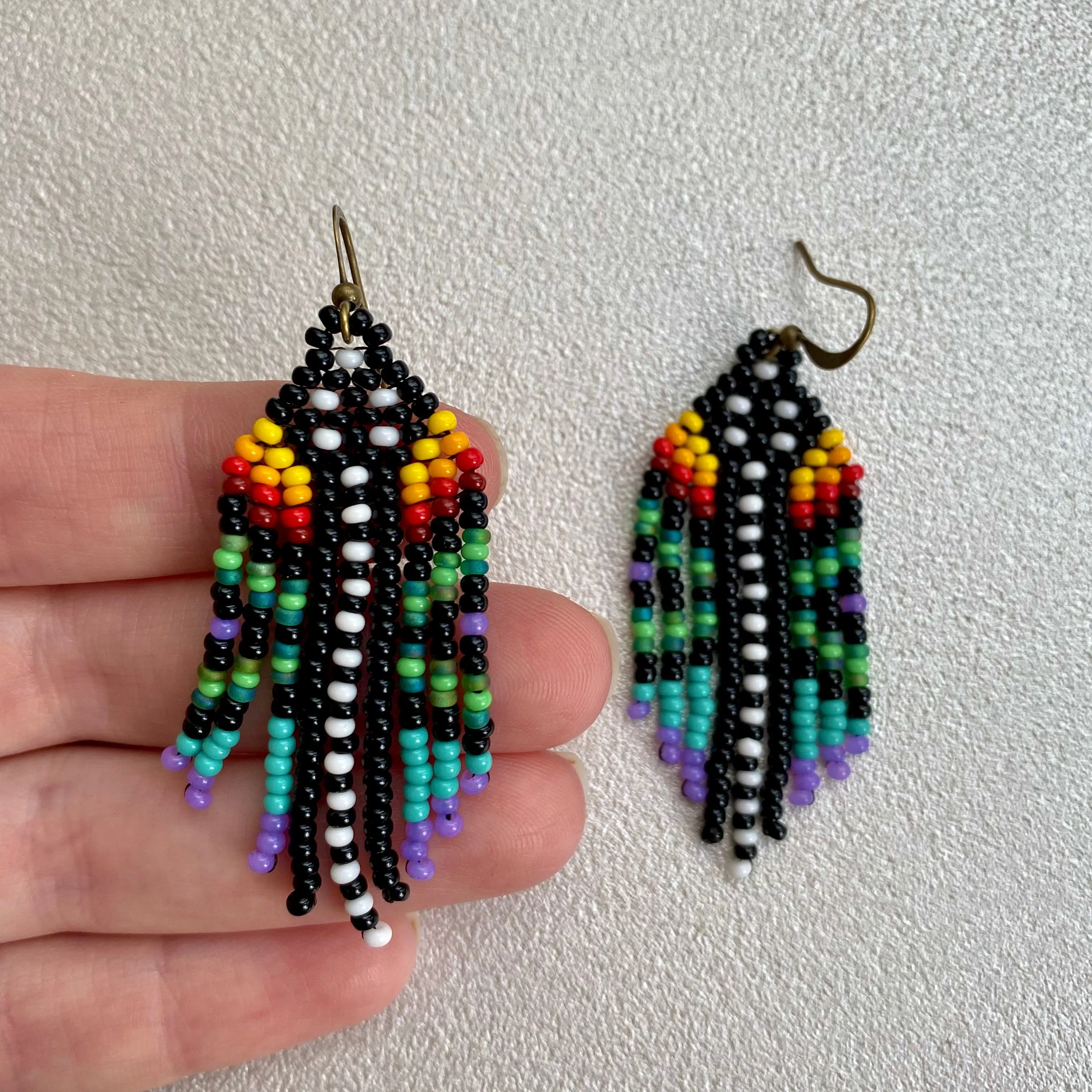 Colorful Small Fringe Seed Bead Earrings, Hippie Boho Chandelier Earrings for Women, Indigenous style Earrings Native inspired