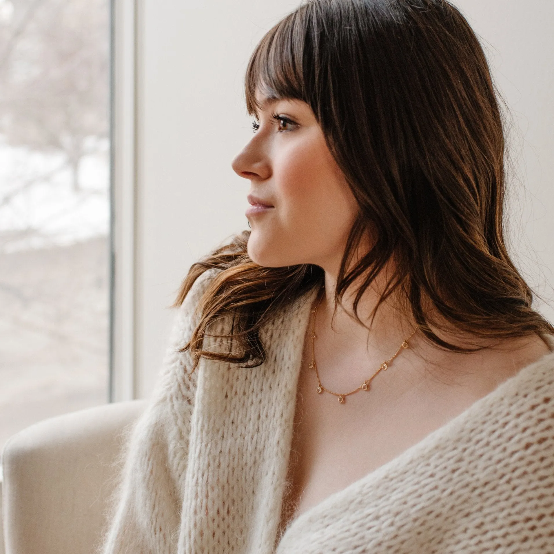 DAINTY LEGACY COLLAR NECKLACE - WHITE TOPAZ & GOLD