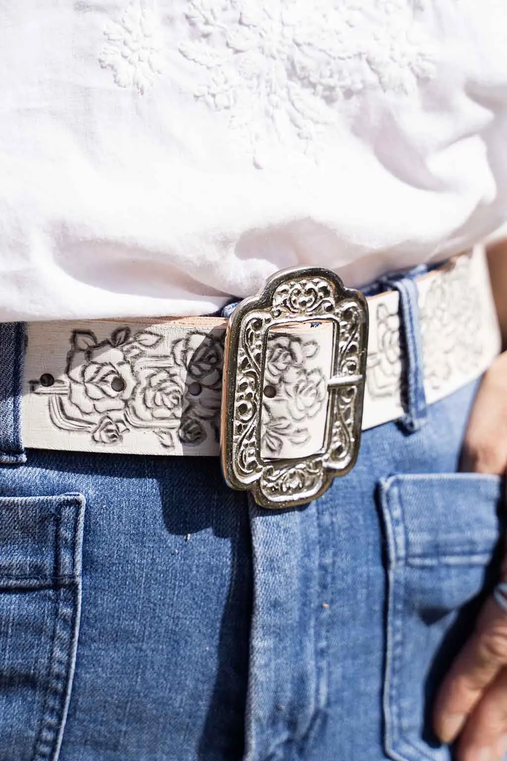 DESERT ROSE LEATHER BELT VINTAGE WHITE