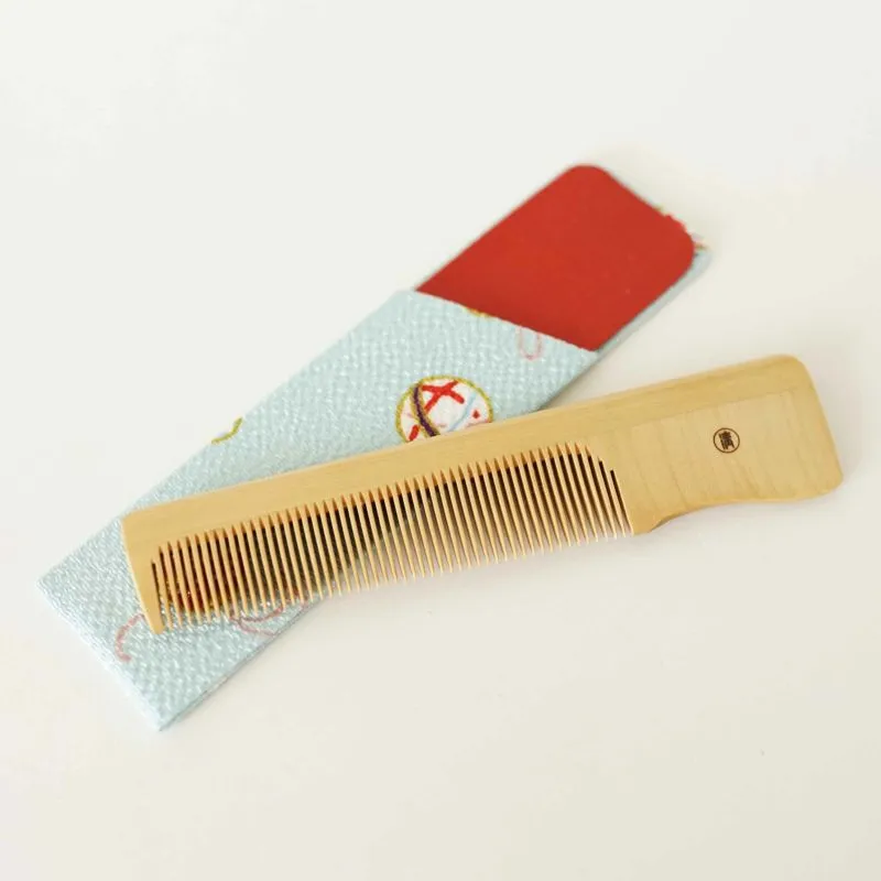 Japanese Akane (Madder) Comb with Chirimen (Crepe Fabric) Case ,  Handmade in Kyoto, Japan,  Japanese traditional hair comb