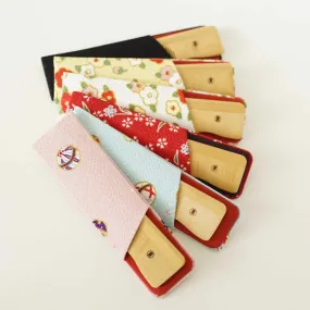 Japanese Akane (Madder) Comb with Chirimen (Crepe Fabric) Case ,  Handmade in Kyoto, Japan,  Japanese traditional hair comb