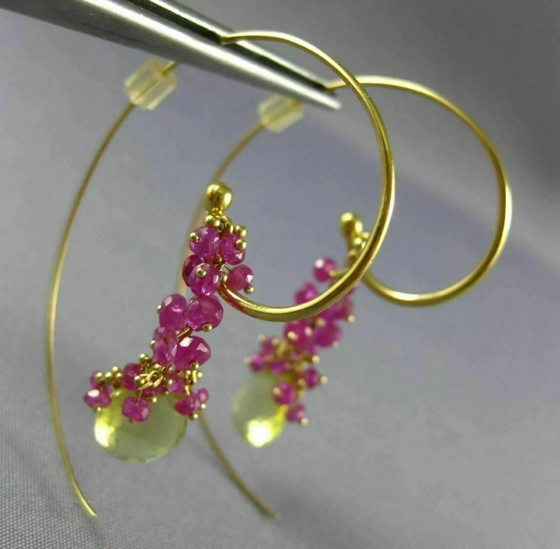 LARGE 8.0CT RUBY & GREEN AMETHYST 14K YELLOW GOLD 3D GRAPE HANGING HOOP EARRINGS