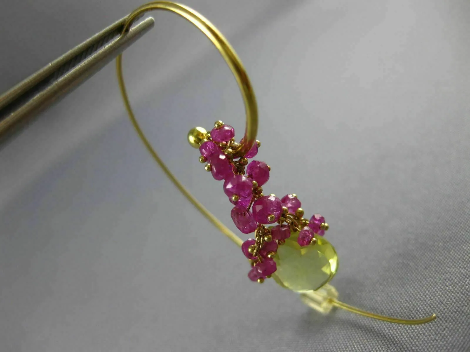 LARGE 8.0CT RUBY & GREEN AMETHYST 14K YELLOW GOLD 3D GRAPE HANGING HOOP EARRINGS