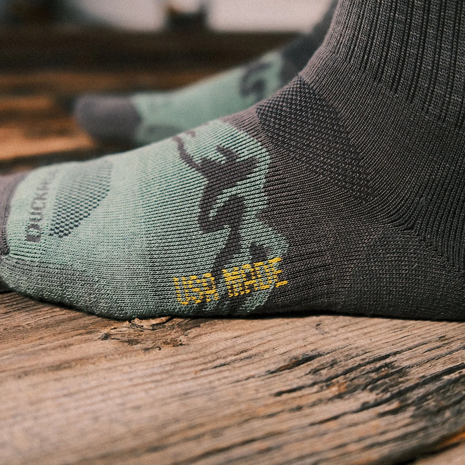 Lightweight Mountain Ridges Crew Sock