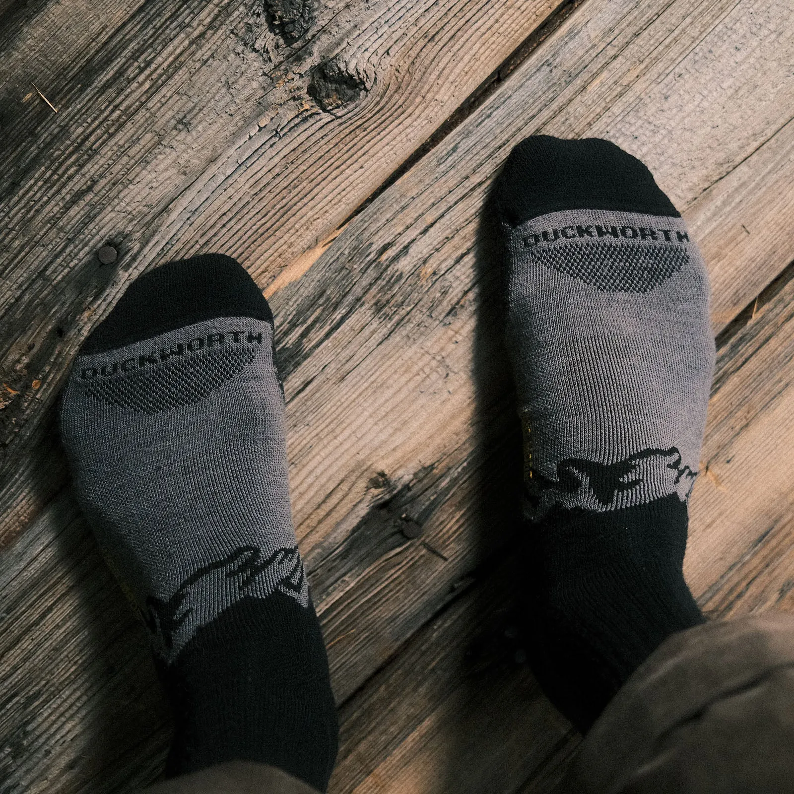 Lightweight Mountain Ridges Crew Sock