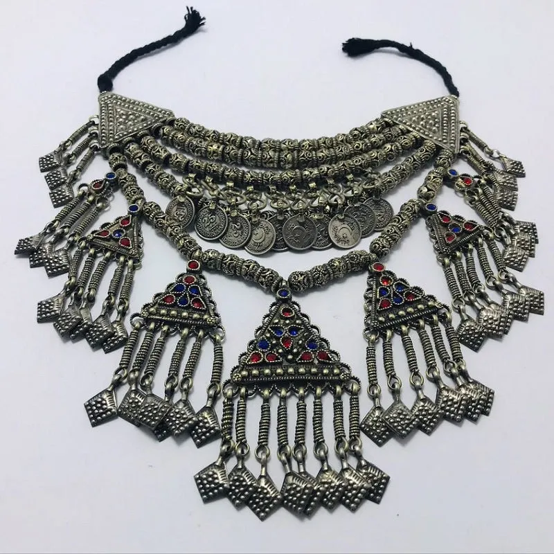 MultiLayers Beaded Dangling Pendants and Coins Choker