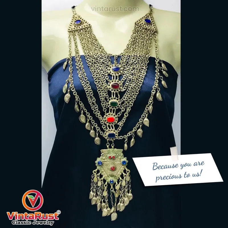 Multilayers Bib Necklace With Dangling Massive Pendant