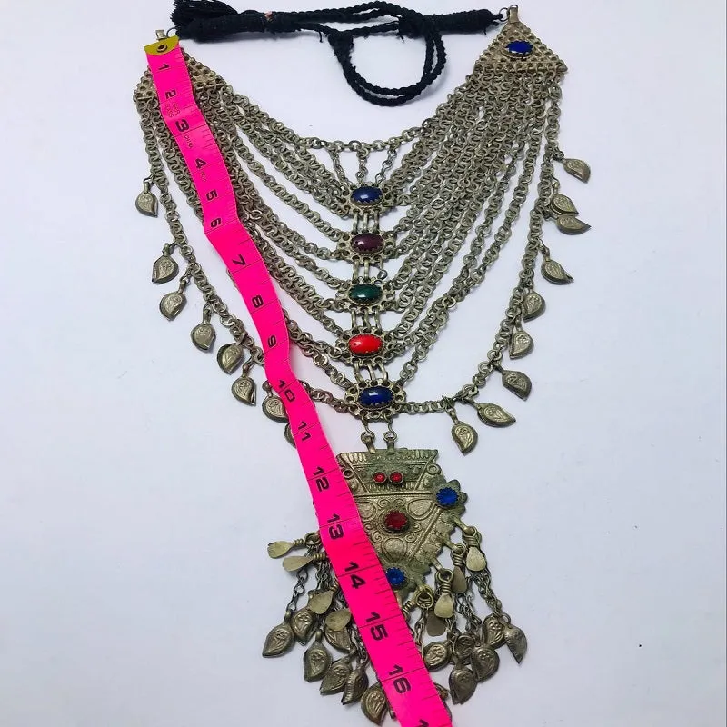 Multilayers Bib Necklace With Dangling Massive Pendant