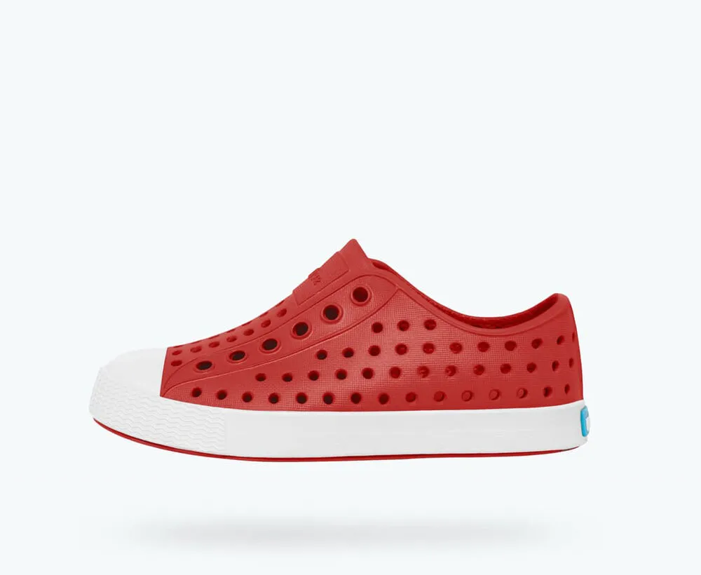 NATIVE Jefferson Child Shoes Torch Red/Shell White