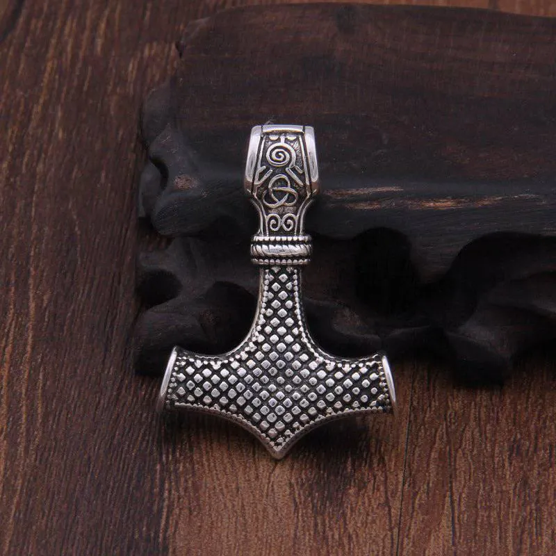 Ornamental Mjölnir Amulet - Sterling Silver