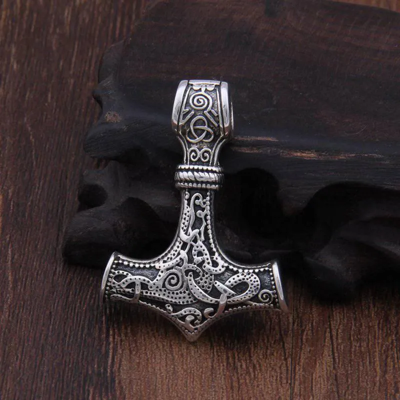 Ornamental Mjölnir Amulet - Sterling Silver