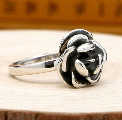 Sterling Silver ' THORN BETWEEN A ROSE ' Women's Self Defense Ring