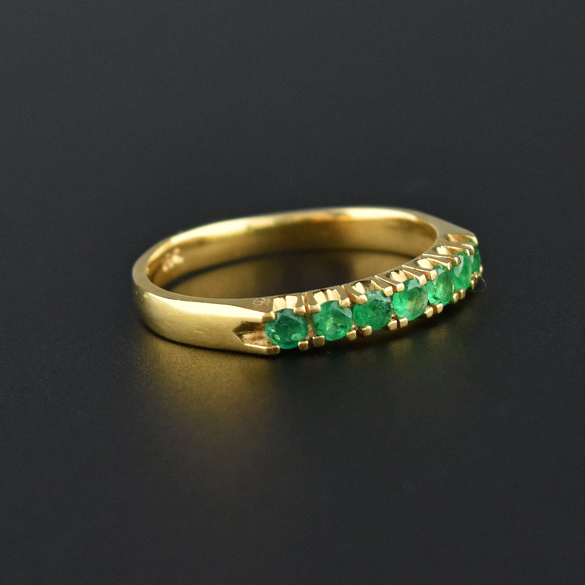 Vintage 18K Gold Emerald Stacking Band Ring, Sz 6.75