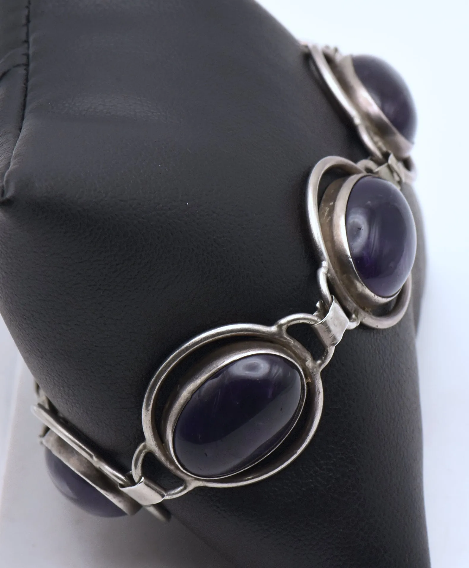 Vintage Handmade Sterling Silver Amethyst Cabochons Bracelet - 8"